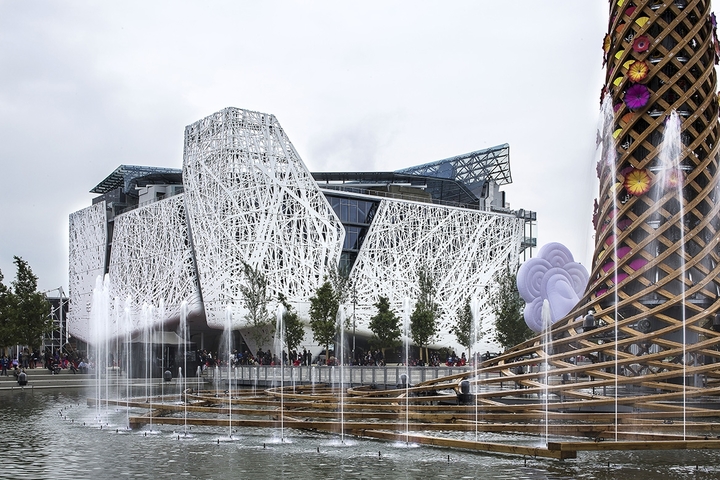 Eterno Ivica at Expo 2015 Eterno Ivica at Expo 2015